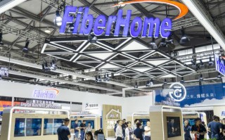 烽火科技收入 烽火通信六年投190亿研发 光通信主业稳居行业龙头